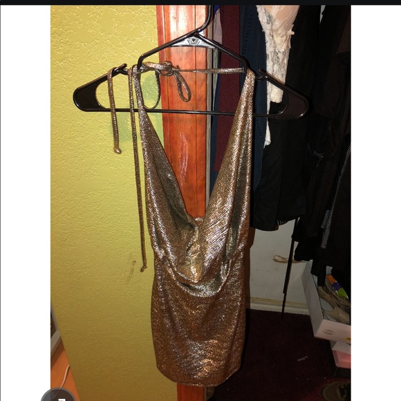 Dress - Picture 3 of 4